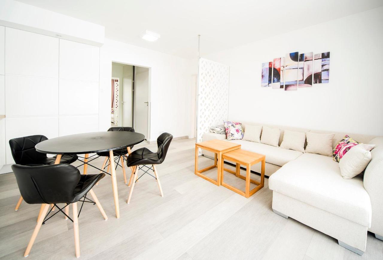 Apartamenty Everysky - Konopnickiej 11 カルパッチ エクステリア 写真