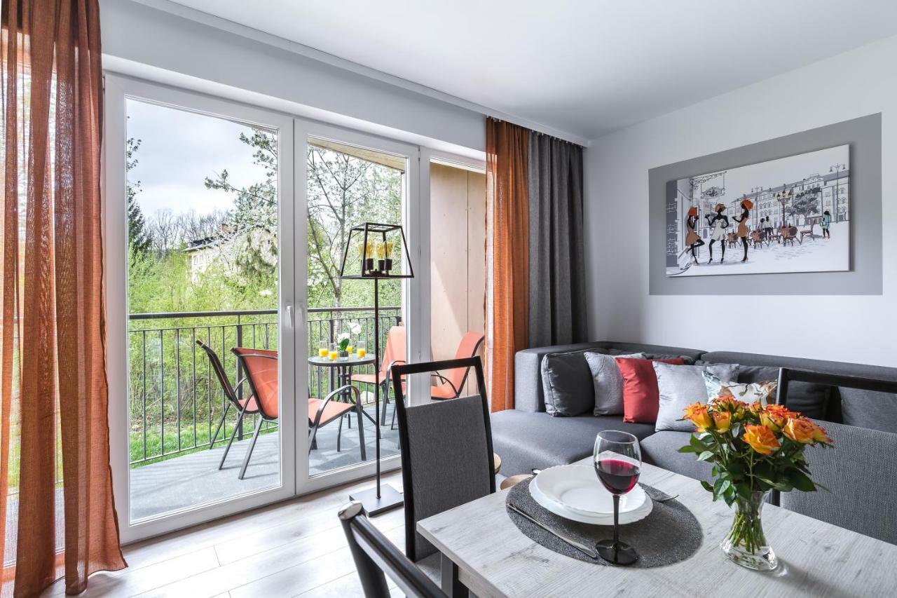 Apartamenty Everysky - Konopnickiej 11 カルパッチ エクステリア 写真