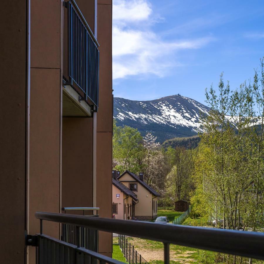 Apartamenty Everysky - Konopnickiej 11 カルパッチ エクステリア 写真
